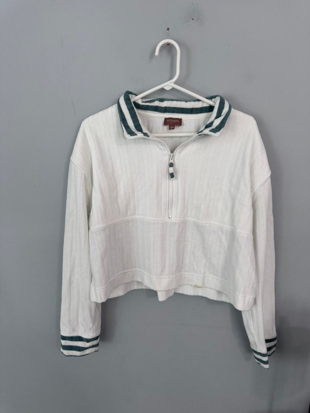 33 Coastal Half Zip Ribbed Cropped Pullover Sweatshirt Size Large Soft White